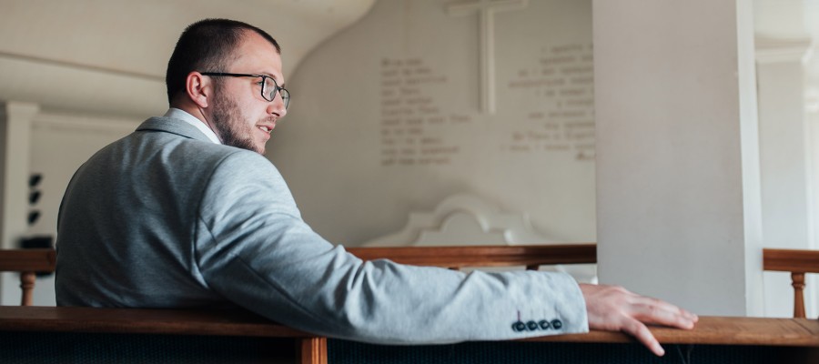 Can You Be A Pastor Without Going to Seminary?